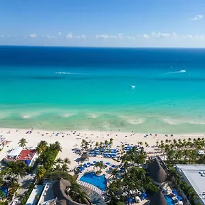 Курортный комплекс The Reef Playacar & Плая-дель-Кармен