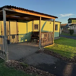 Gulliver's Valley, M1, Jct 31 Hotel Rotherham