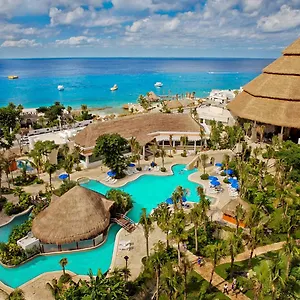 Resort Grand Park Royal
